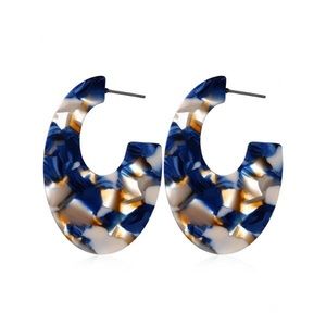 Resin drop Blue acrylic hoops